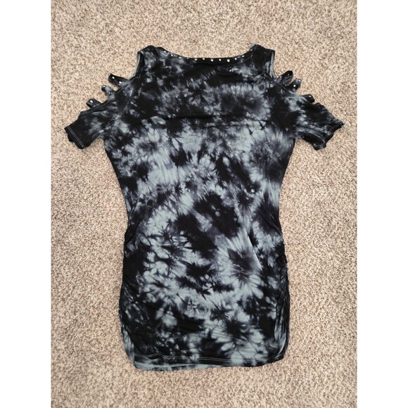 ROCK & REPUBLIC Studded Cold Shoulder Women's Black Tie Dye Top size Medium - Picture 2 of 7